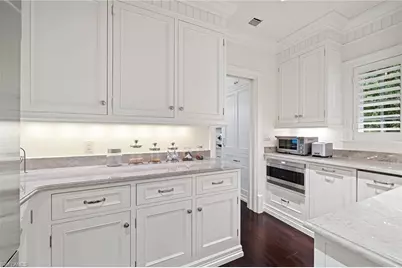 163 10th Ave S, Naples, FL 34102 - Photo 18