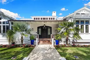 163 10th Ave S, Naples, FL 34102 - Photo 2