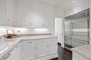 163 10th Ave S, Naples, FL 34102 - Photo 16