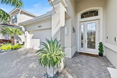 7831 Martino Cir, Naples, FL 34112 - Photo 4