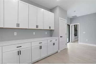 216 Ogden Ave S, Lehigh Acres, FL 33974 - Photo 10