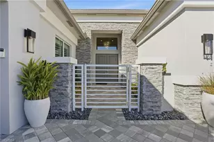 12021 Azalea Wy, Naples, FL 34120 - Photo 4