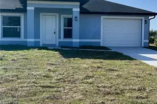 374 Compese Ave S, Lehigh Acres, FL 33974 - Photo 12