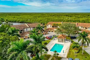 278 Newport Dr, Naples, FL 34114 - Photo 32