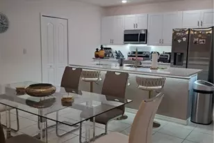 1934 NE 15th St, Cape Coral, FL 33909 - Photo 6