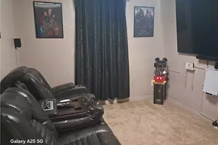 1934 NE 15th St, Cape Coral, FL 33909 - Photo 12