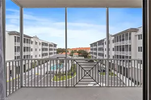 26600 Rosewood Pointe Dr, Bonita Springs, FL 34135 - Photo 22
