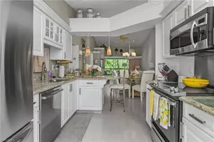 3920 Leeward Passage Ct, Bonita Springs, FL 34134 - Photo 4