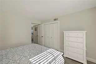 3101 Riviera Dr, Naples, FL 34103 - Photo 18