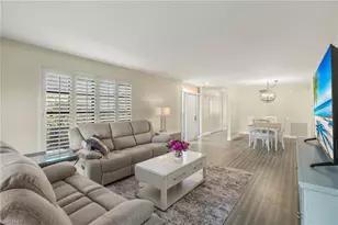 3101 Riviera Dr, Naples, FL 34103 - Photo 10