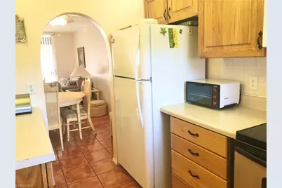 170 Turtle Lake Ct #101, Naples, FL 34105 - Photo 4