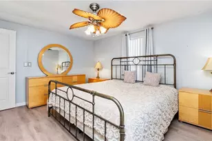 101 Sugarloaf Ln, Naples, FL 34114 - Photo 18