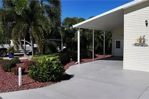 10015 Parkwood Dr, Fort Myers, FL 33905 - Photo 6
