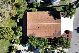 10015 Parkwood Dr, Fort Myers, FL 33905 - Photo 4