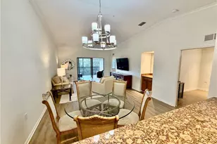 9832 Venezia Cir, Naples, FL 34113 - Photo 12