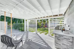 2432 Lake Ave, Naples, FL 34112 - Photo 16