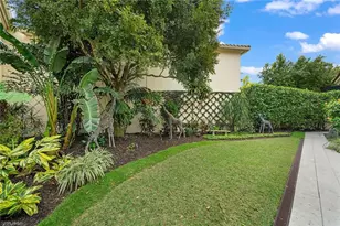 7849 Via Vecchia, Naples, FL 34108 - Photo 28