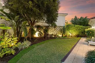 7849 Via Vecchia, Naples, FL 34108 - Photo 26