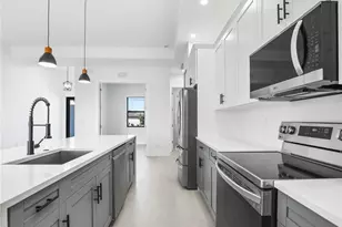 2109 NW 17th Pl, Cape Coral, FL 33993 - Photo 12