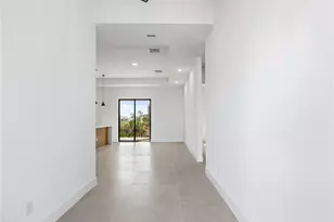 2109 NW 17th Pl, Cape Coral, FL 33993 - Photo 4