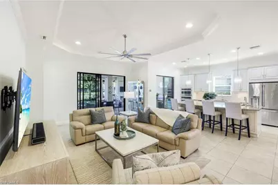 9539 Campanile Cir, Naples, FL 34114 - Photo 8