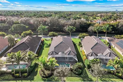 9539 Campanile Cir, Naples, FL 34114 - Photo 32