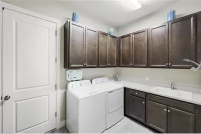 9539 Campanile Cir, Naples, FL 34114 - Photo 24