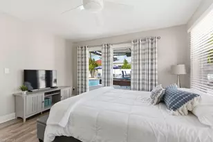 839 100th Ave N, Naples, FL 34108 - Photo 16