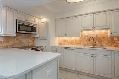 3443 Gulf Shore Blvd N #313, Naples, FL 34103 - Photo 6