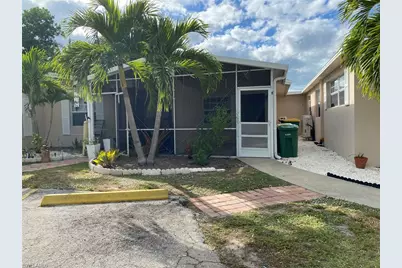 2084 Monroe Ave, Naples, FL 34112 - Photo 2