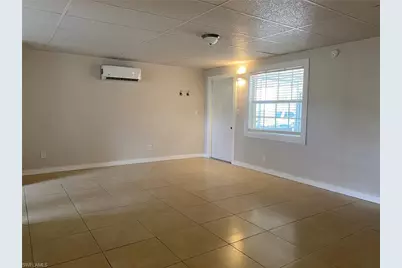 2084 Monroe Ave, Naples, FL 34112 - Photo 10