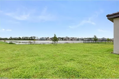 11096 Canopy Loop, Fort Myers, FL 33913 - Photo 22