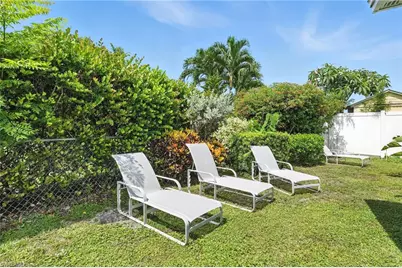 3571 Santiago Way, Naples, FL 34105 - Photo 38