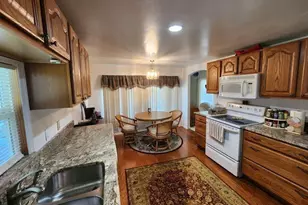 26256 Duchess Ln, Bonita Springs, FL 34135 - Photo 2