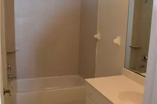 2350 Hidden Lake Ct, Naples, FL 34112 - Photo 8