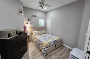 10702 Rio Mar Cir, Estero, FL 33928 - Photo 16