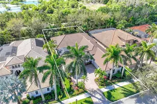 8862 Shenendoah Cir, Naples, FL 34113 - Photo 4