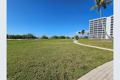 7300 Estero Blvd #101, Fort Myers Beach, FL 33931 - Photo 16