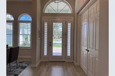 8868 Mustang Island Cir, Naples, FL 34113 - Photo 2