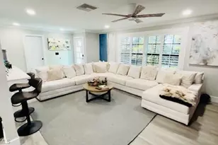 2672 Gulfview Dr, Naples, FL 34112 - Photo 8
