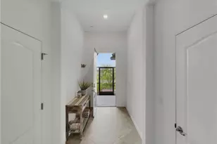 14402 Vindel Cir, Fort Myers, FL 33905 - Photo 4