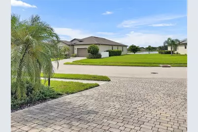 14402 Vindel Cir, Fort Myers, FL 33905 - Photo 28