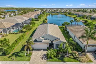 28001 Longboat Key Run, Bonita Springs, FL 34135 - Photo 2