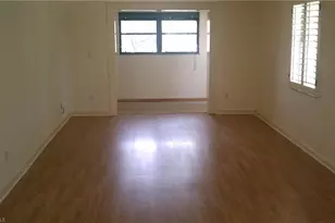 4300 Gulfstream Dr, Naples, FL 34112 - Photo 6