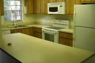 4300 Gulfstream Dr, Naples, FL 34112 - Photo 2