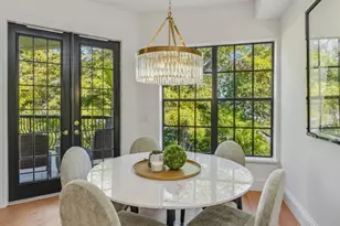 705 10th St S, Naples, FL 34102 - Photo 14