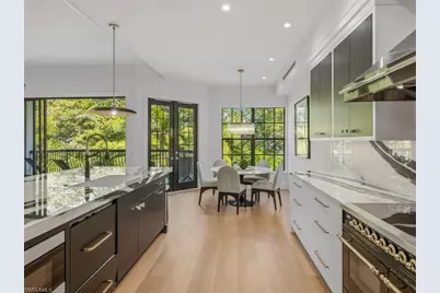 705 10th St S #202, Naples, FL 34102 - Photo 4