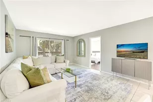 499 Forest Lakes Blvd, Naples, FL 34105 - Photo 6