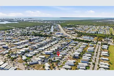 11291 Azalea Ln, Fort Myers Beach, FL 33931 - Photo 36
