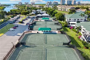 804 Wiggins Bay Dr, Naples, FL 34110 - Photo 28